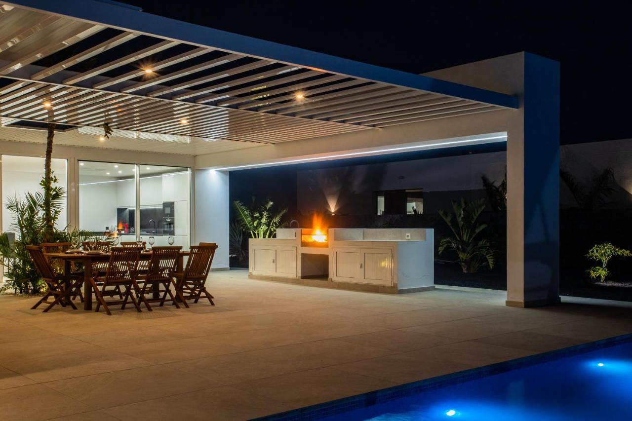 Golf Palms Villa Costa Teguise Eksteriør billede