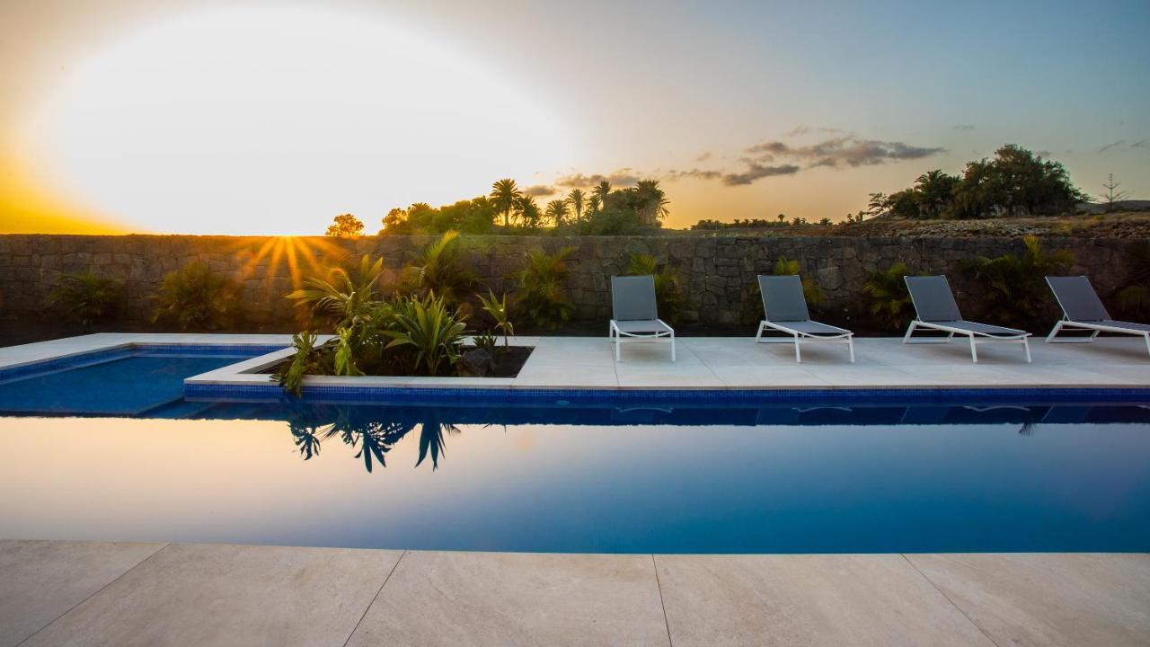 Golf Palms Villa Costa Teguise Eksteriør billede