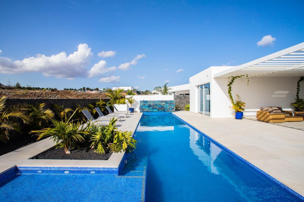 Golf Palms Villa Costa Teguise Eksteriør billede