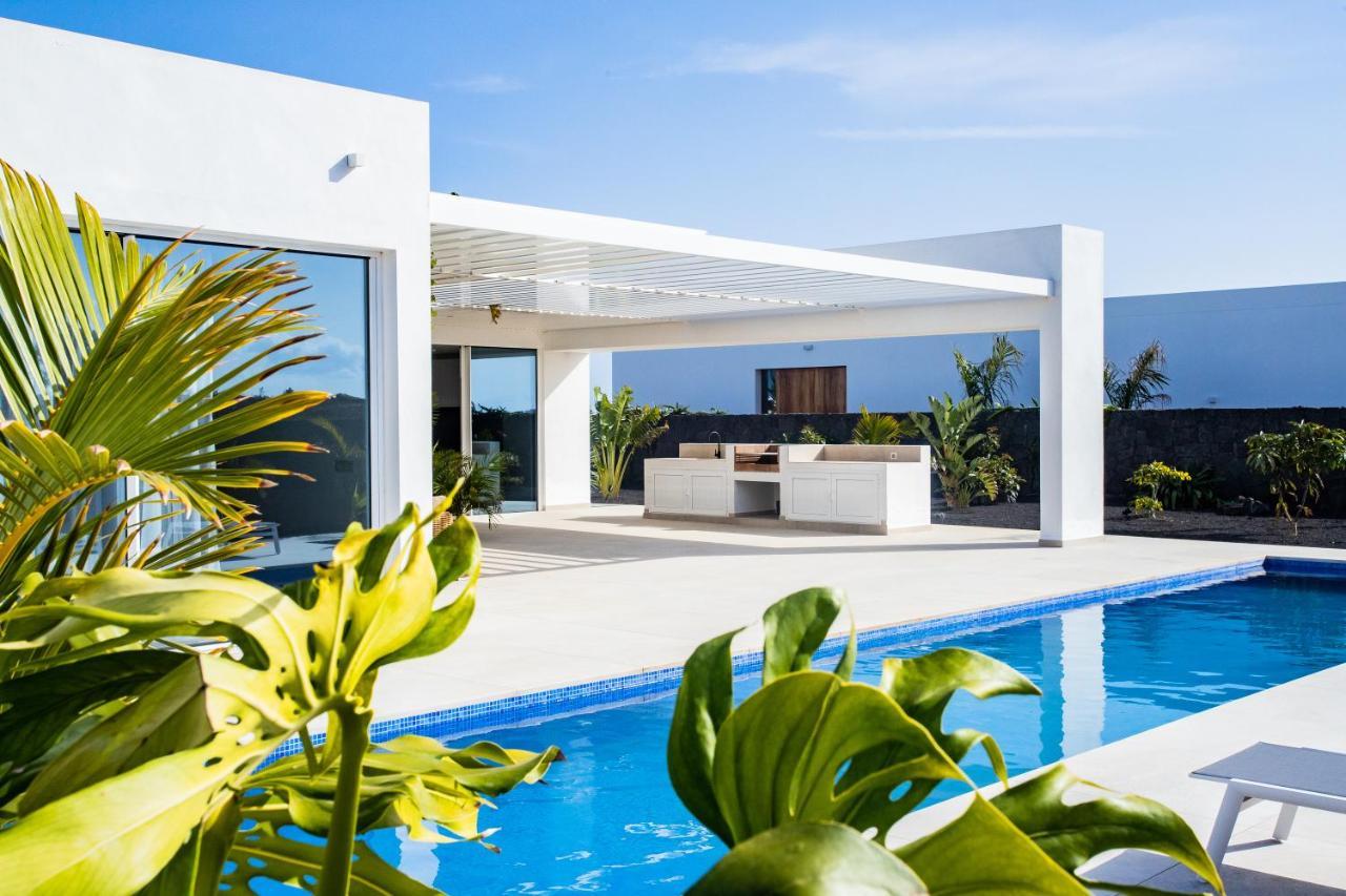 Golf Palms Villa Costa Teguise Eksteriør billede