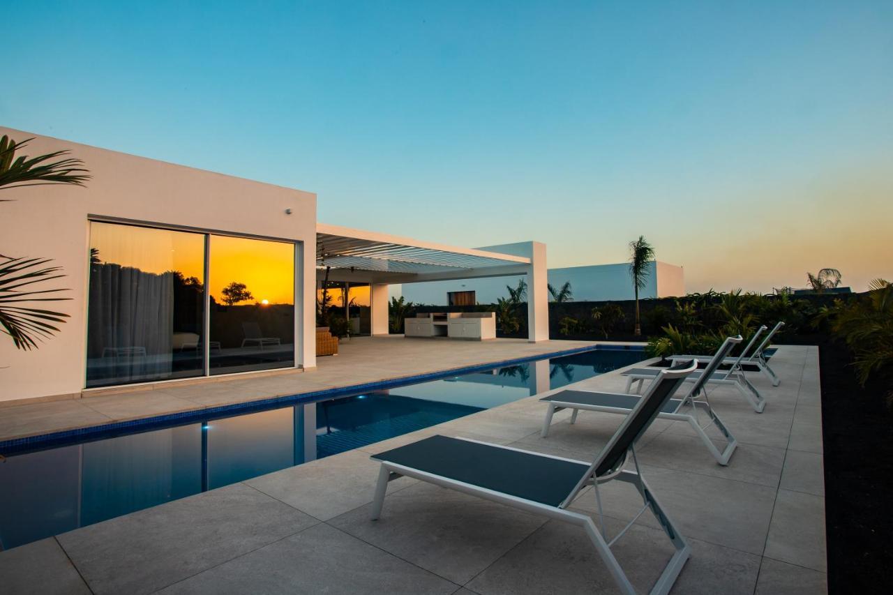 Golf Palms Villa Costa Teguise Eksteriør billede