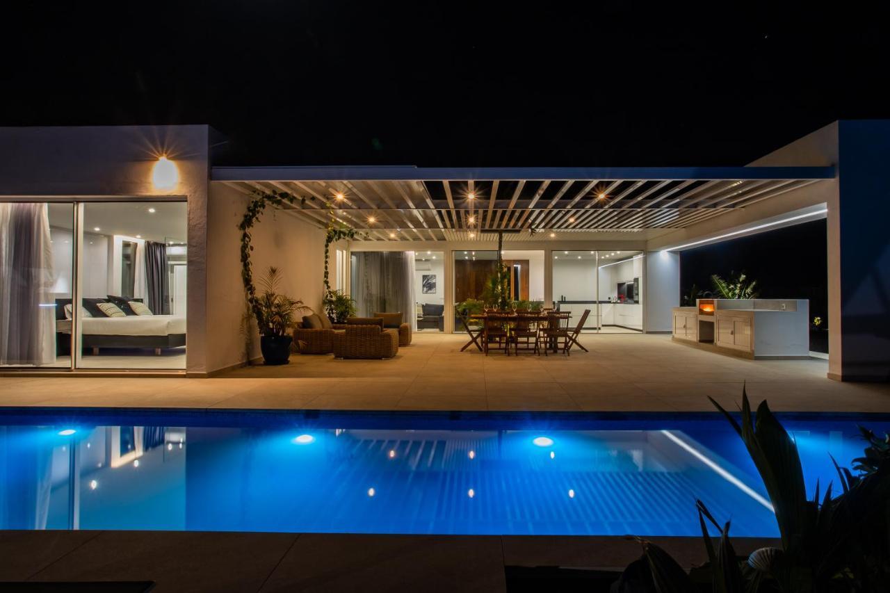 Golf Palms Villa Costa Teguise Eksteriør billede