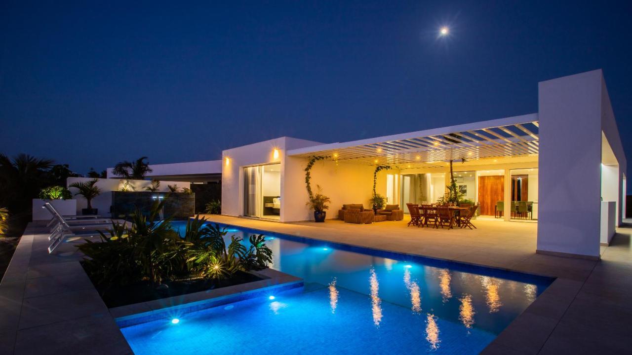 Golf Palms Villa Costa Teguise Eksteriør billede