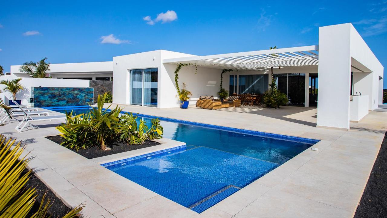 Golf Palms Villa Costa Teguise Eksteriør billede